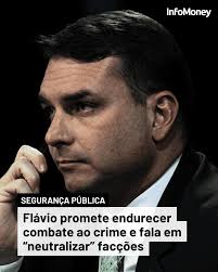 Flávio Bolsonaro e o combate ao crime organizado